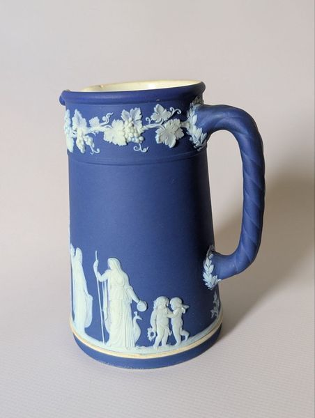 Антикварний глечик Wedgwood яшмова порценяла Музи та Виноградна лоза, Англія, 1870-1880 рр. W-00103 фото