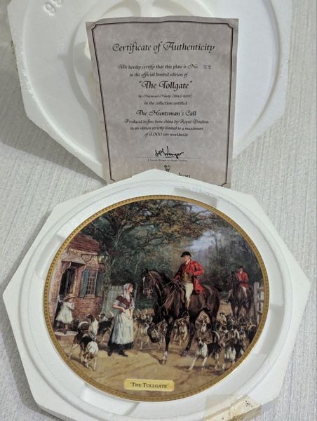Тарілка настінна, Royal Doulton, "The Huntsman's call", Англія TR-0041 фото