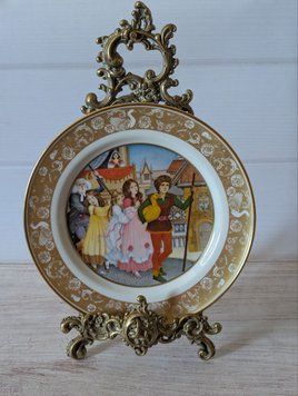 Тарілка настінна, серія казки Братів Грімм, "Золота гуска", Franklin Porcelain (Franklin Mint), Західна Німеччина, Баварія, 1978 рік. TR-0084 фото