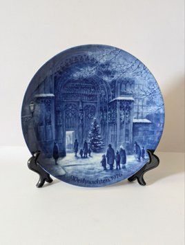 Настінна тарілка, серія Christmas series, "Різдво в Аугсбурзі", Berlin Design, Західна Німеччина, 1976 рік. TR-00118 фото