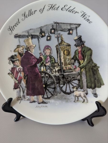 Колекційна тарілка Wedgwood &laquo;Вуличний продавець вина з бузини&raquo;, серія Street Sellers of London, 1986 TR-00145  фото