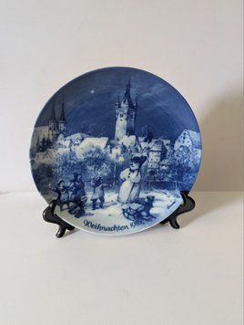 Настінна тарілка, серія Christmas series, "Різдвяний вечір у Бад-Вімпфені", Berlin Design, Західна Німеччина, 1985 рік. TR-00123 фото