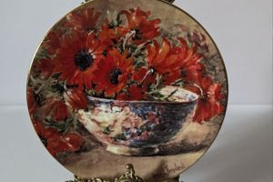 Квіти, які відмовились вмирати: Royal Worcester &laquo;Nature's Bouquets&raquo; by Annie Pressland, комплект 4 тарілки, 1995. фото