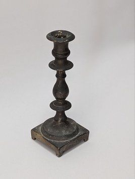 Антикварний бронзовий свічник на одну свічку, 18 см (Європа, межа XIX&ndash;XX ст.), автентичний стан &laquo;як є&raquo;. IN-0087 фото