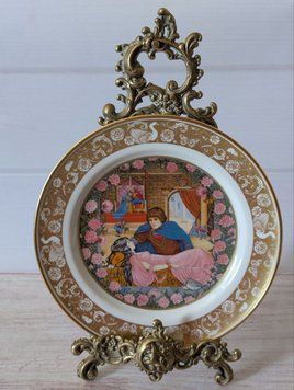 Тарілка настінна, серія казки Братів Грімм, "Сплячa красуня", Franklin Porcelain (Franklin Mint), Західна Німеччина, Баварія, 1978 рік. TR-0089 фото