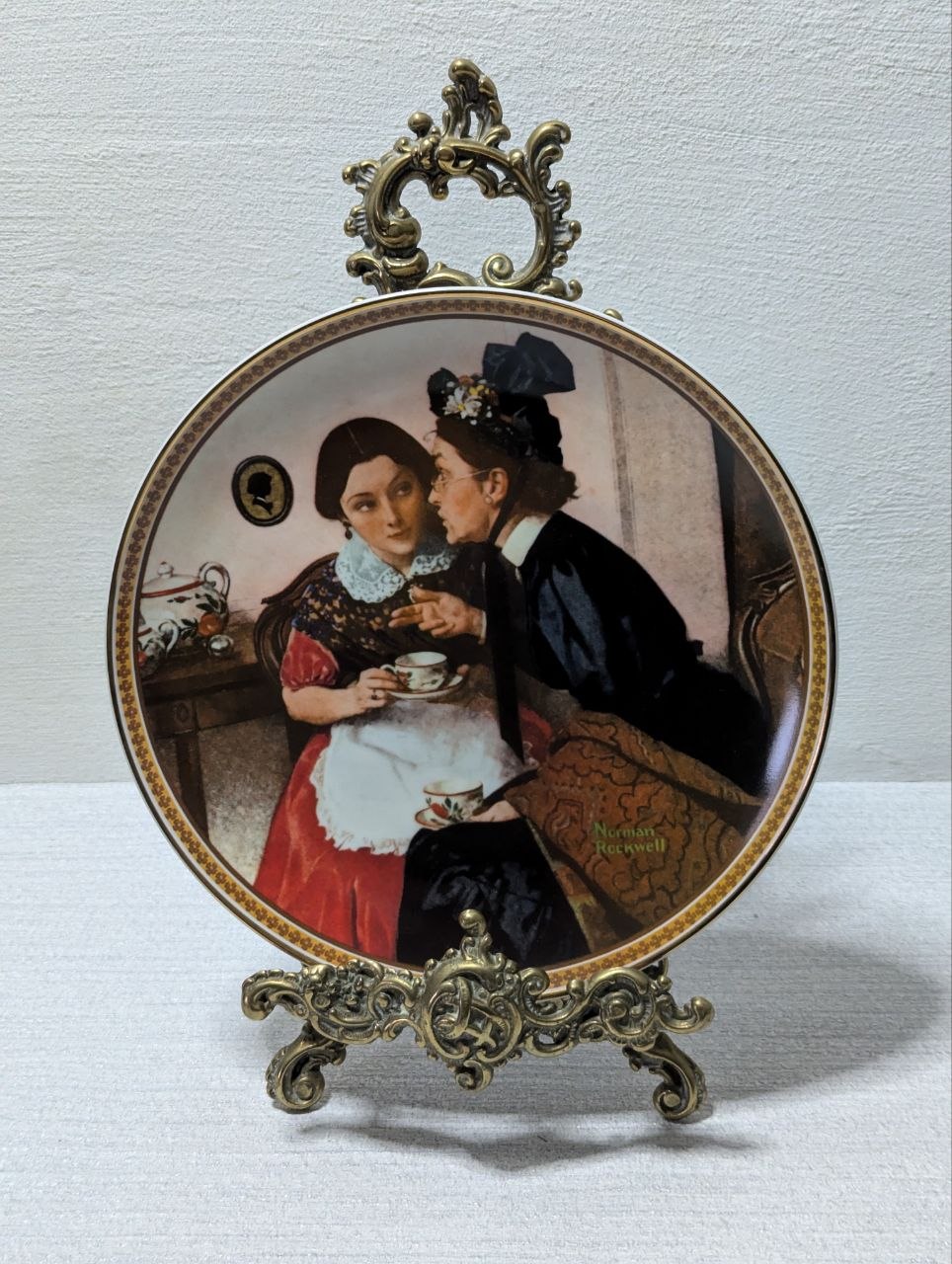 Тарілка настінна, Knowles, Norman Rockwell, серія "Rediscovered Women", USA